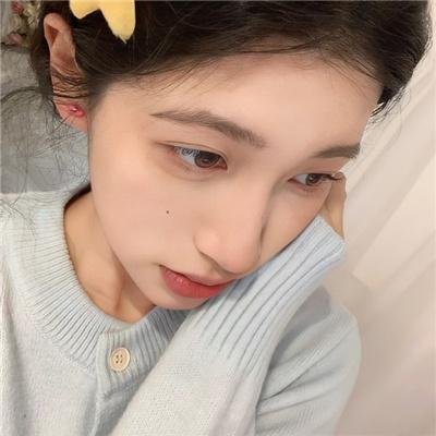 笼子里的女人